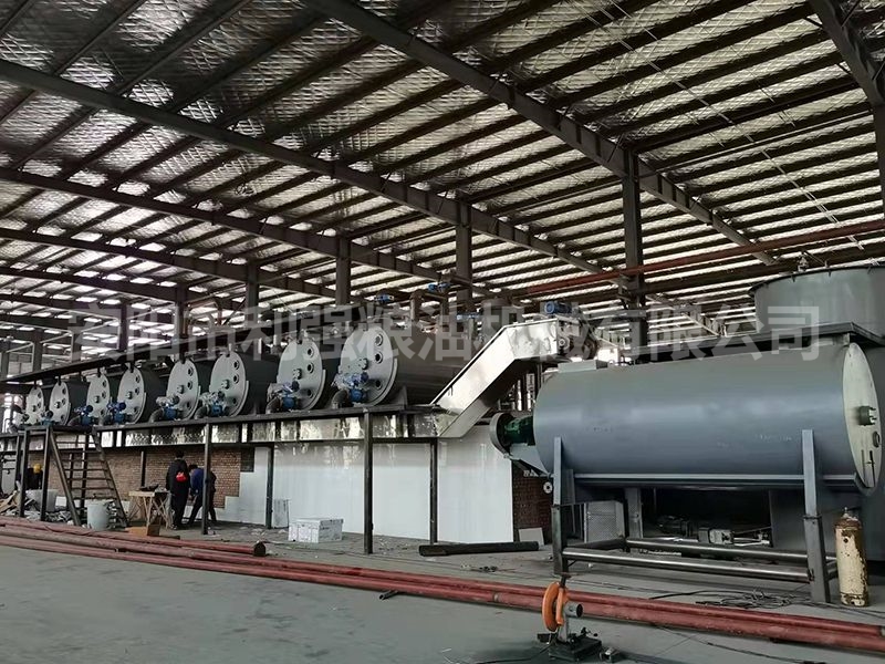 安徽潤(rùn)泰200噸自動(dòng)化動(dòng)物油熬煉設(shè)備生產(chǎn)線