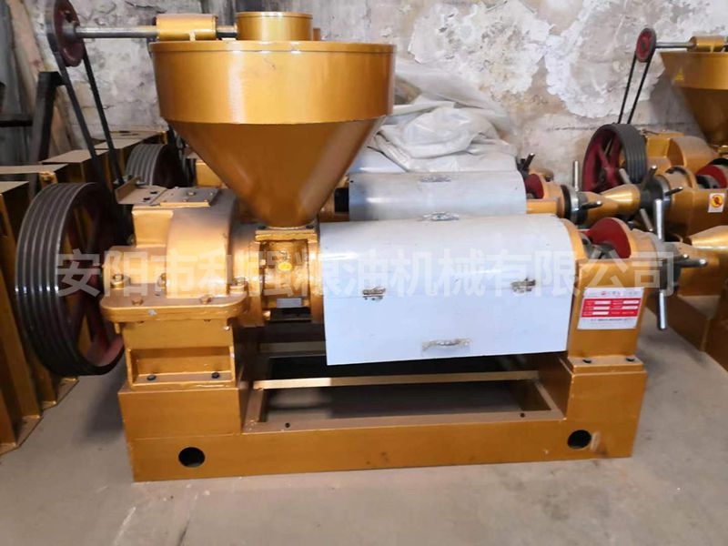 動物油140型螺旋壓片機