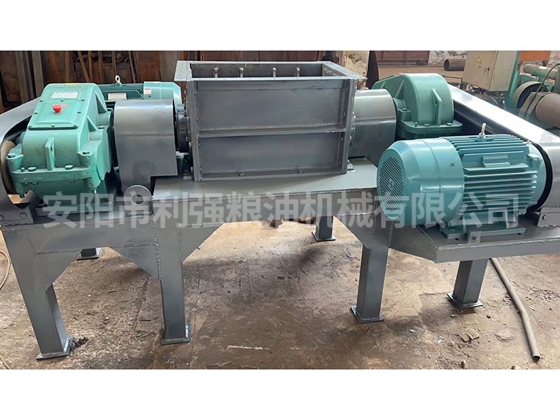 大型鮮動脂肪雙動力粉粹機